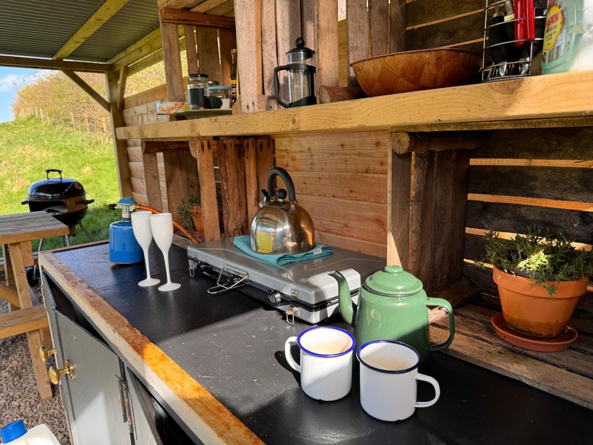 Hotel Geodesic Dome Glamping à Llanidloes Extérieur photo