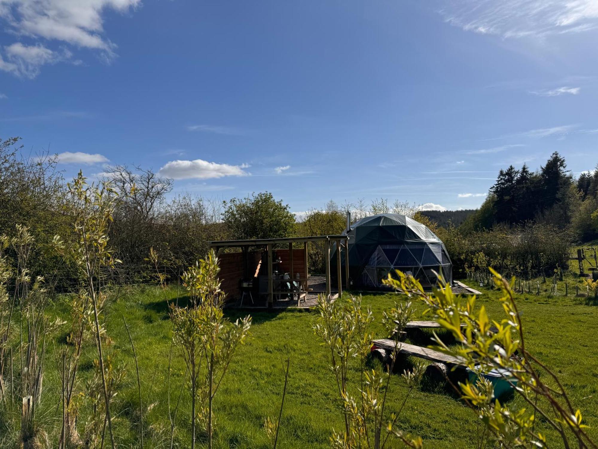Hotel Geodesic Dome Glamping à Llanidloes Extérieur photo